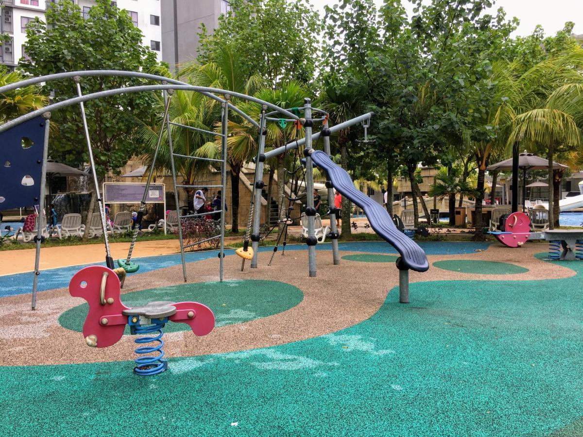 Teduh Retreat At Sg Residences